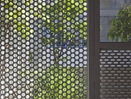 LƯỚI DẬP LỖ M06